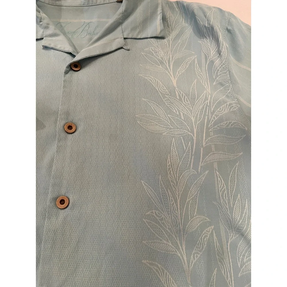 Tommy Bahama 100% Silk Men's Short Sleeve Button Up Blue Green Shirt Size Medium
